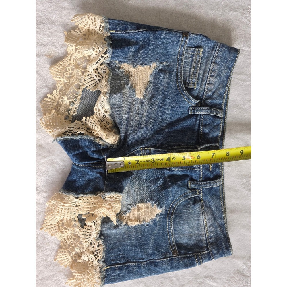 Altar‎ State Womens Denim Shorts Crochet Lace Distressed Blue Size 25 - Picture 3 of 7